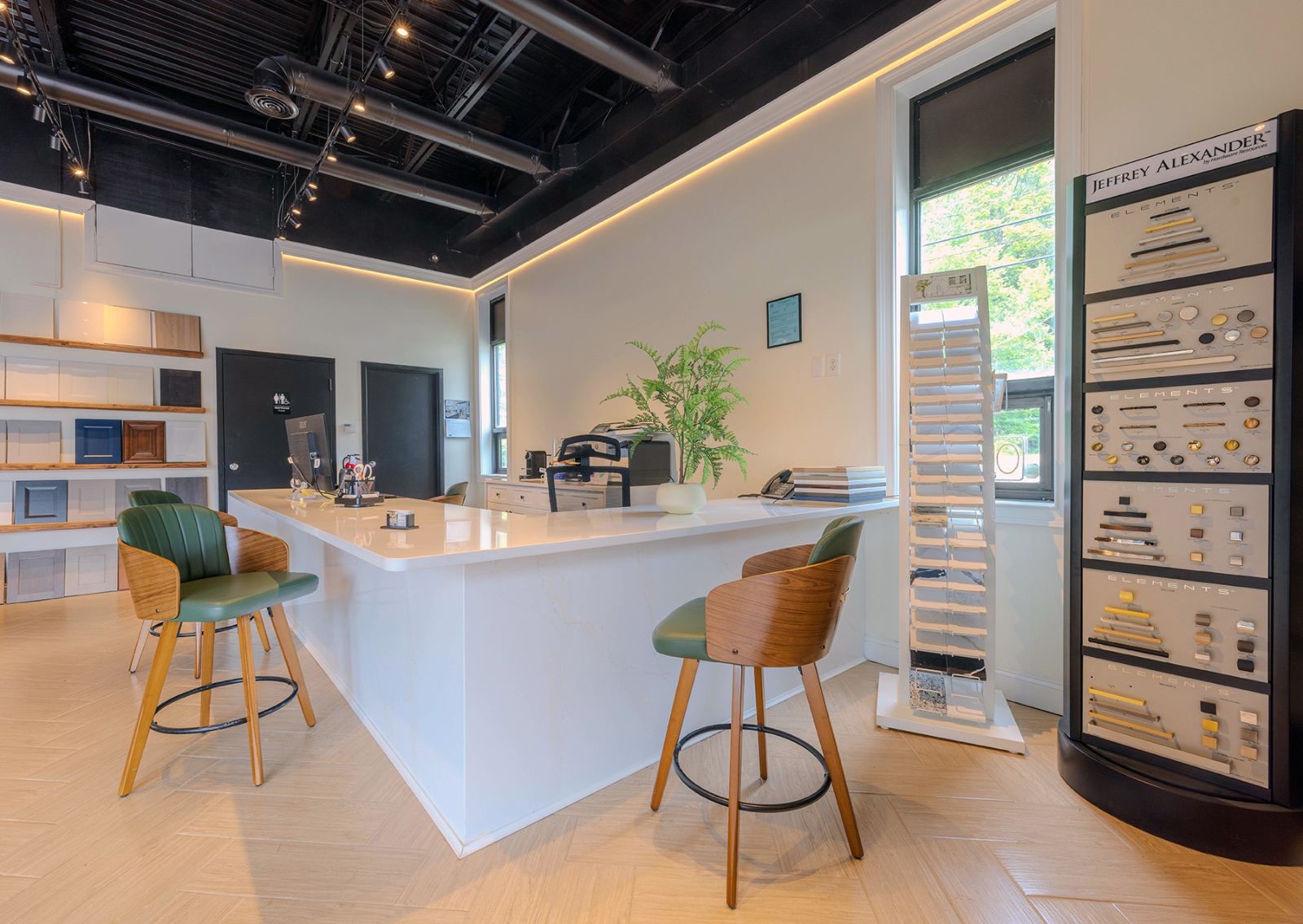 Kitchen cabinets and showroom display at Kitchenique Cabinetry in Waterbury CT